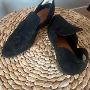 Black Loafers Slip-Ons with Comfortable Fit and Simple Design